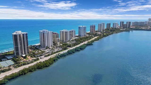 5280 N Ocean Drive 4d, Singer Island, FL 33404