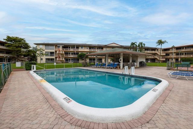 5300 Washington Street D206, Hollywood, FL 33021
