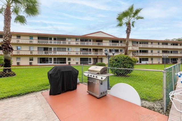 5300 Washington Street D206, Hollywood, FL 33021