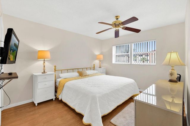 5300 Washington Street D206, Hollywood, FL 33021