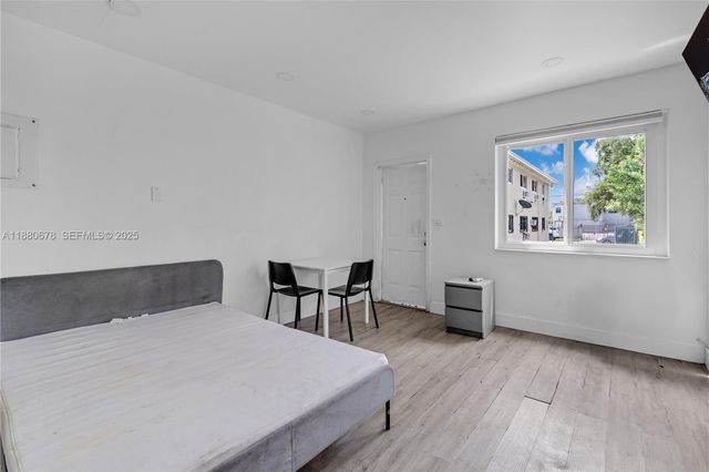 110 NW 9th Avenue 3, Miami, FL 33128