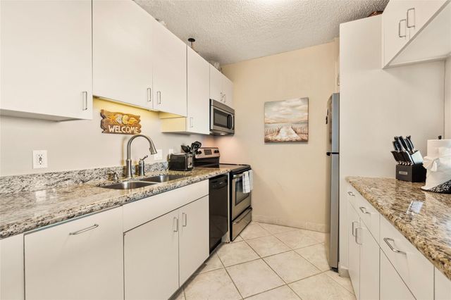 1401 E Beach Drive 809, Galveston, TX 77550