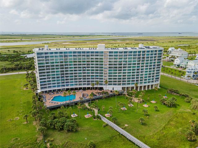 1401 E Beach Drive 809, Galveston, TX 77550