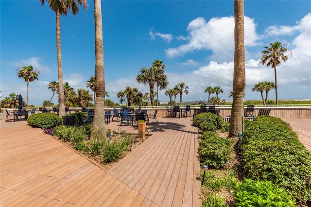 1401 E Beach Drive 809, Galveston, TX 77550