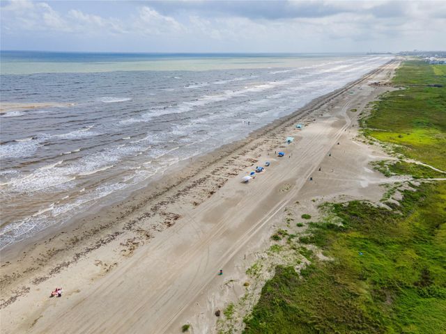 1401 E Beach Drive 809, Galveston, TX 77550
