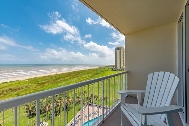 1401 E Beach Drive 809, Galveston, TX 77550