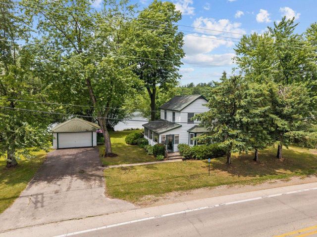 220 MAIN STREET, Wild Rose, WI 54984
