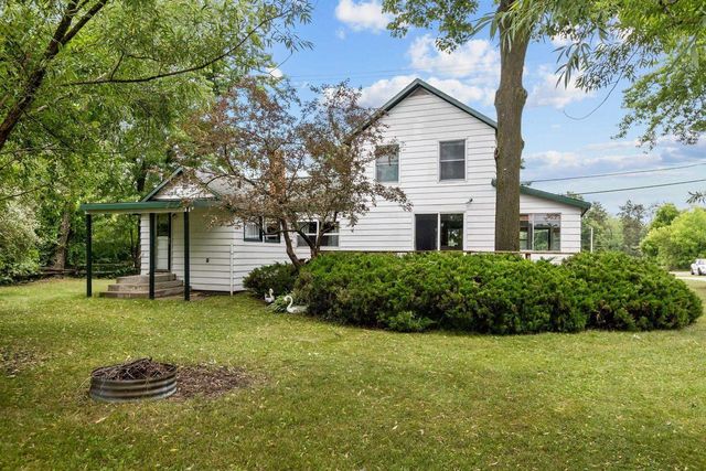 220 MAIN STREET, Wild Rose, WI 54984