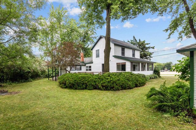 220 MAIN STREET, Wild Rose, WI 54984