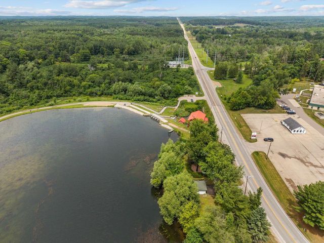 220 MAIN STREET, Wild Rose, WI 54984