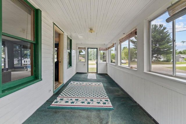 220 MAIN STREET, Wild Rose, WI 54984