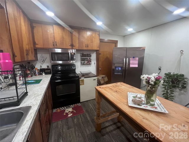 402 Easy Street, Concord, NC 28027