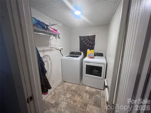 402 Easy Street, Concord, NC 28027