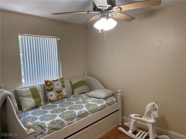 2522 SW 9th PL, Cape Coral, FL 33914