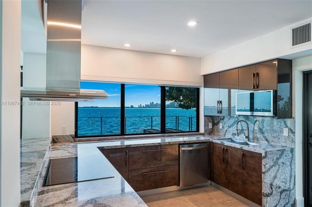 1351 Bay Ter 0, North Bay Village, FL 33141