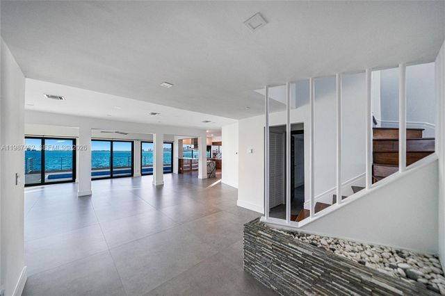 1351 Bay Ter 0, North Bay Village, FL 33141