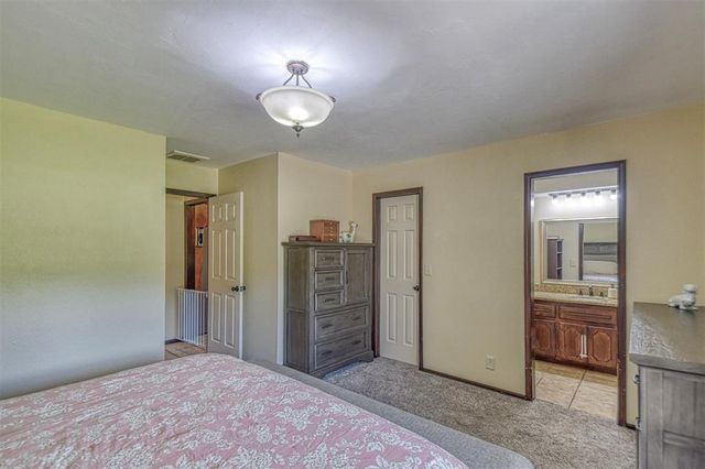 1900 Love Lane, Choctaw, OK 73020