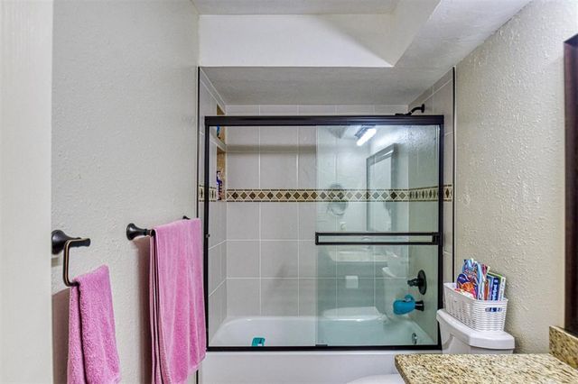 1900 Love Lane, Choctaw, OK 73020