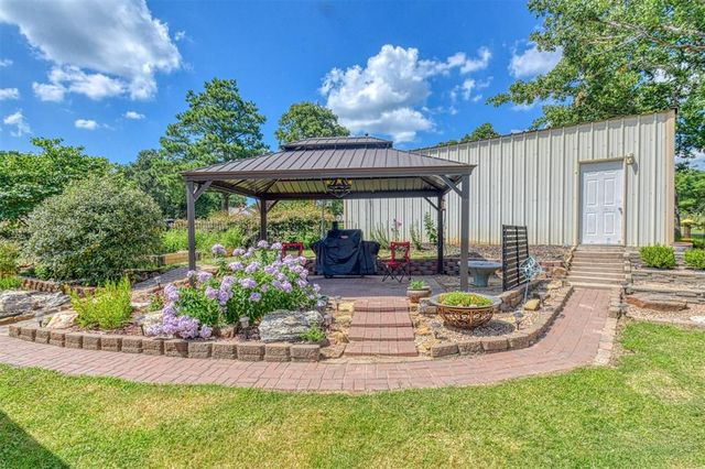 1900 Love Lane, Choctaw, OK 73020