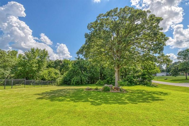 1900 Love Lane, Choctaw, OK 73020