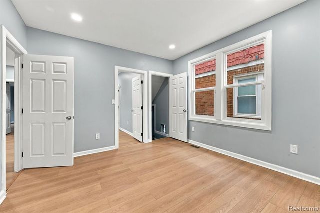 19429 Eureka Street, Detroit, MI 48234