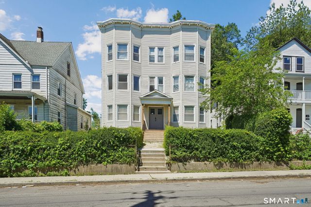 41 Southfield Avenue, Stamford, CT 06902