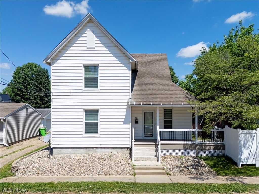 714 Pike Avenue SW, Massillon, OH 44647