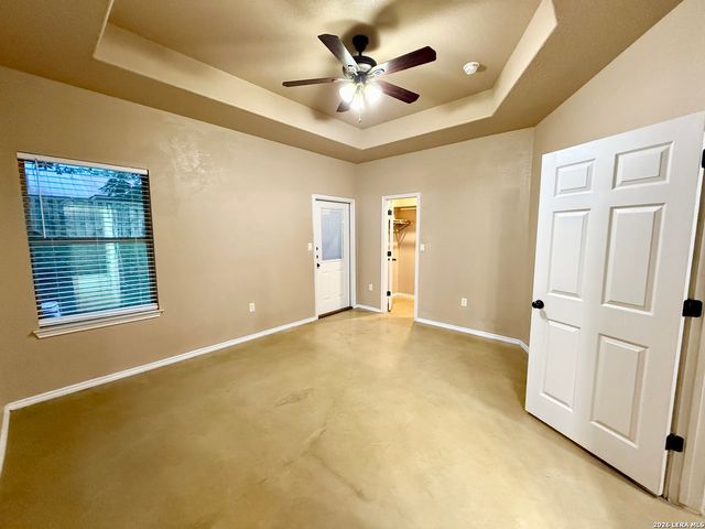 1084 CAROLYN CV, New Braunfels, TX 78130