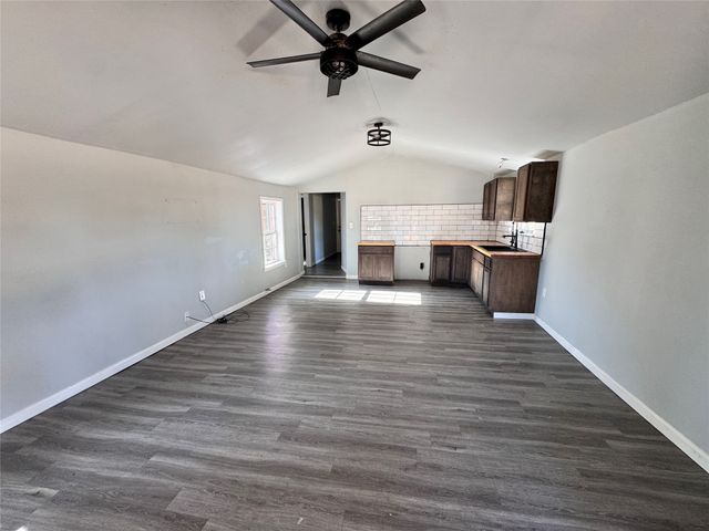 125 Torres Lane, Brownwood, TX 76801