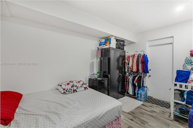 2275 NW 30th Street, Miami, FL 33142
