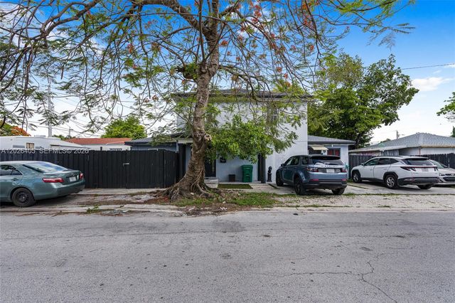 2275 NW 30th Street, Miami, FL 33142