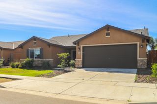 2035 W Chianti Way, Hanford, CA 93230
