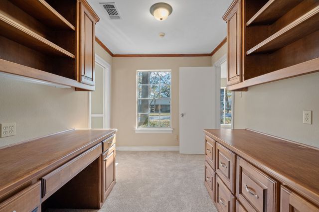 5021 Sugar Lake Road, Fort Worth, TX 76103