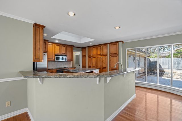 5021 Sugar Lake Road, Fort Worth, TX 76103