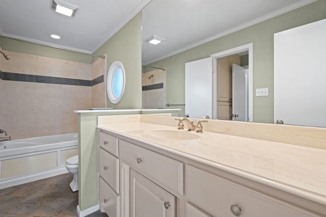 5021 Sugar Lake Road, Fort Worth, TX 76103