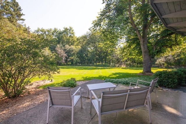 11400 N Mulberry DRIVE, Mequon, WI 53092