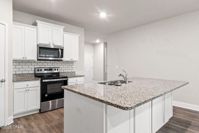 397 Emerald Cove Street, Panama City Beach, FL 32407
