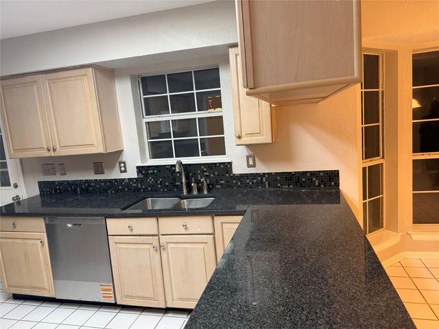 819 Fern Springs Court, Houston, TX 77062