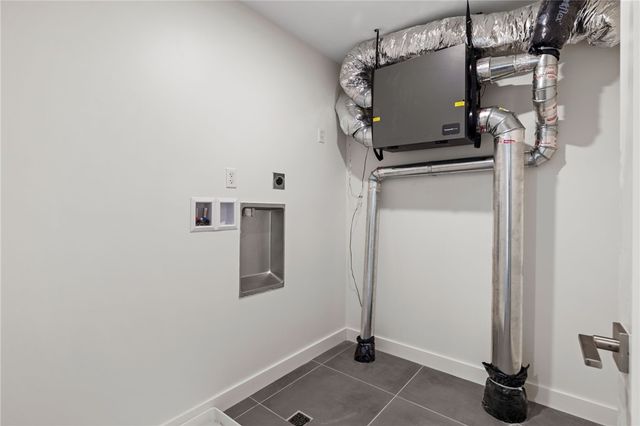 4824 Chatsworth Ave, Hazelwood, PA 15207