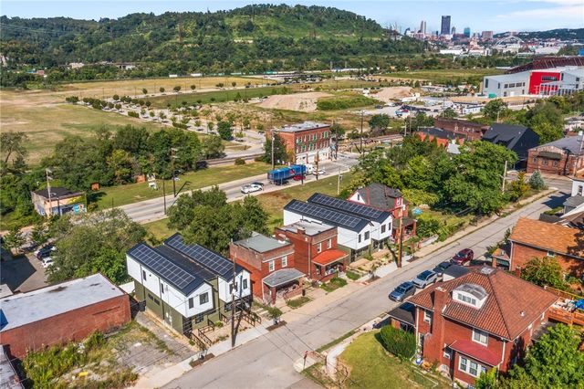 4824 Chatsworth Ave, Hazelwood, PA 15207