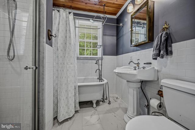 2030 PORTER RD, Bear, DE 19701