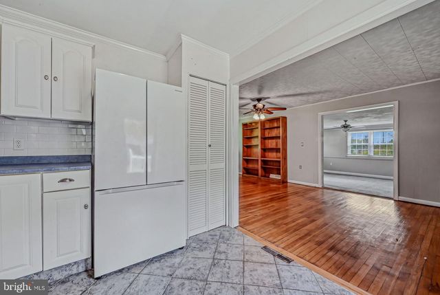 2030 PORTER RD, Bear, DE 19701