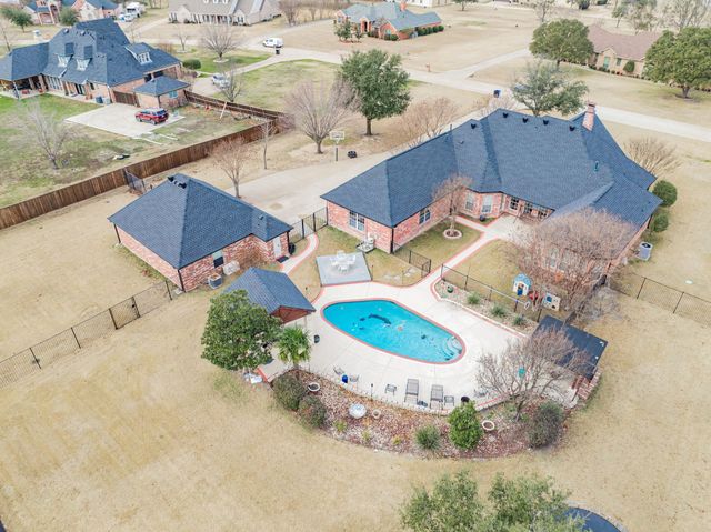 10924 Bradley Circle, Forney, TX 75126