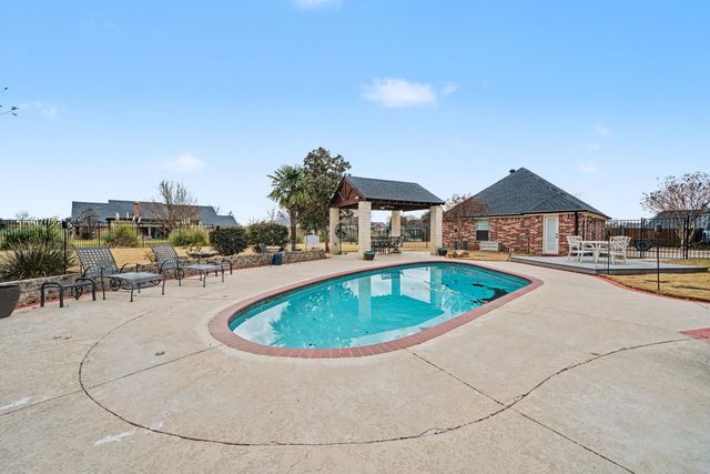 10924 Bradley Circle, Forney, TX 75126