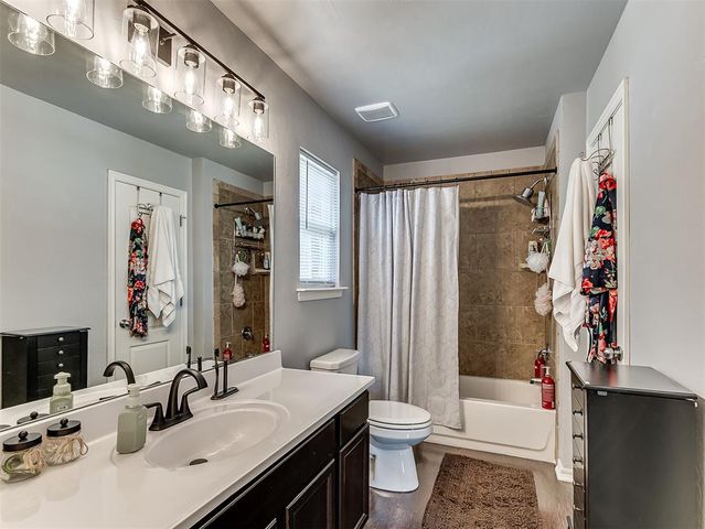 11800 NW 136th Terrace, Piedmont, OK 73078