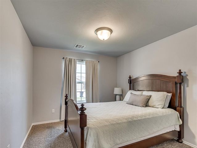 11800 NW 136th Terrace, Piedmont, OK 73078