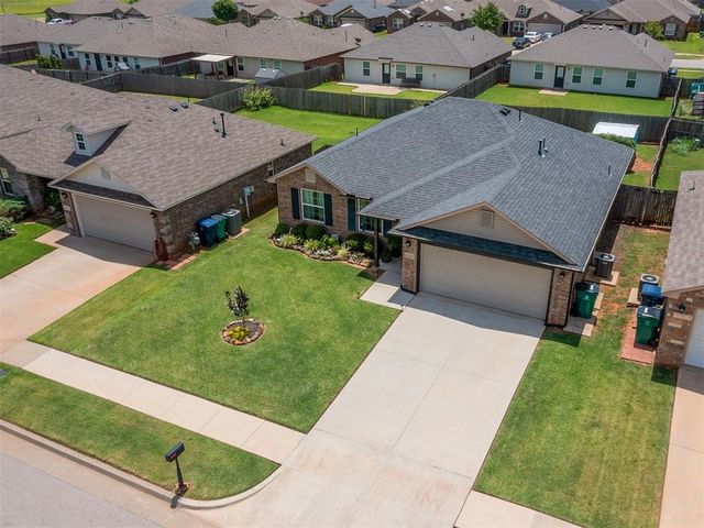 11800 NW 136th Terrace, Piedmont, OK 73078