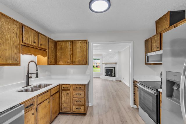 2673 Cotton Ct, Murfreesboro, TN 37129