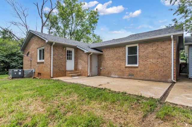 2673 Cotton Ct, Murfreesboro, TN 37129