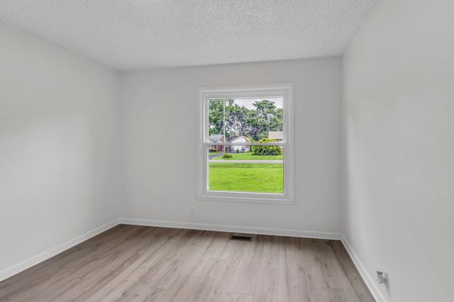 2673 Cotton Ct, Murfreesboro, TN 37129